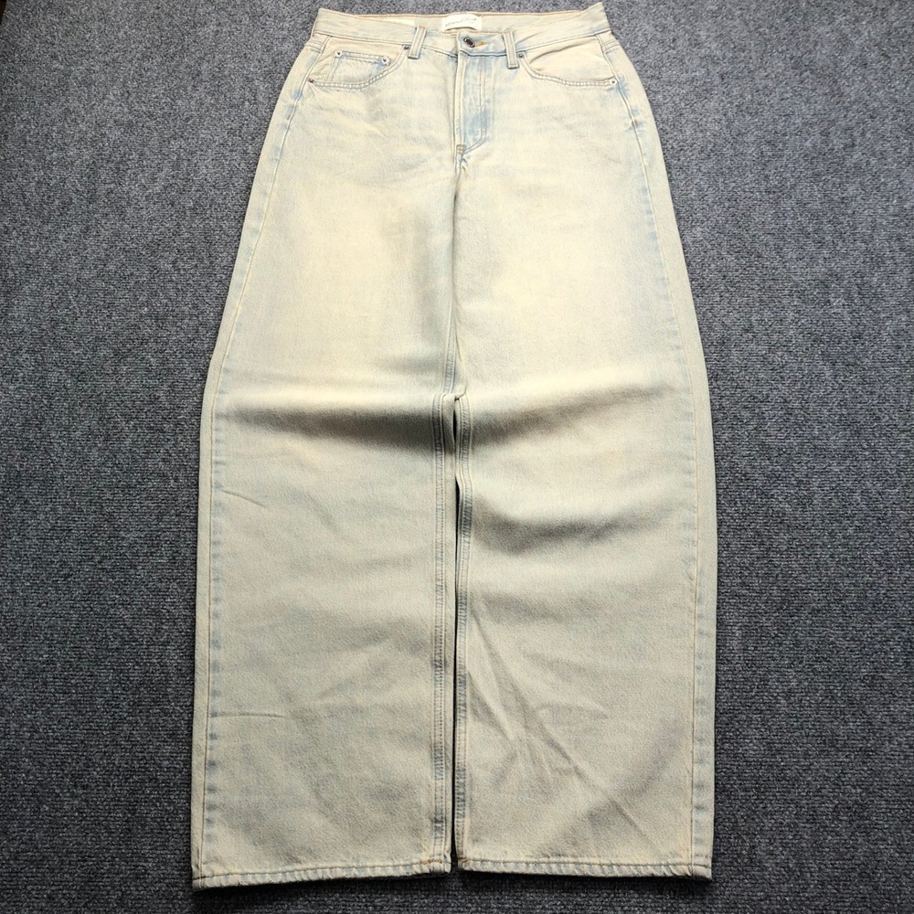 Mid Rise 90s Baggy Jeans Light Wash Denim Size 4 Wide Leg